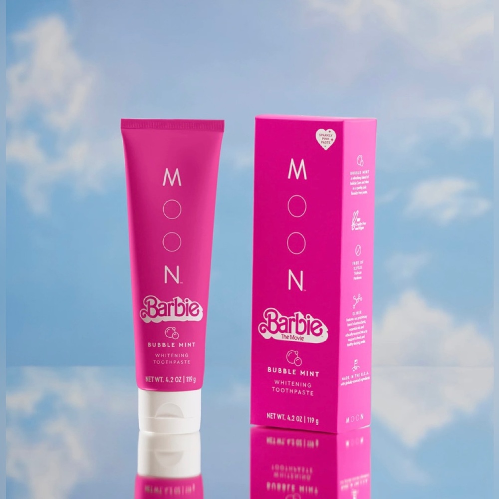 BARBIE (MOON) BUBBLE MINT PINK WHITENING TOOTHPASTE! SOLD OUT ONLINE!
